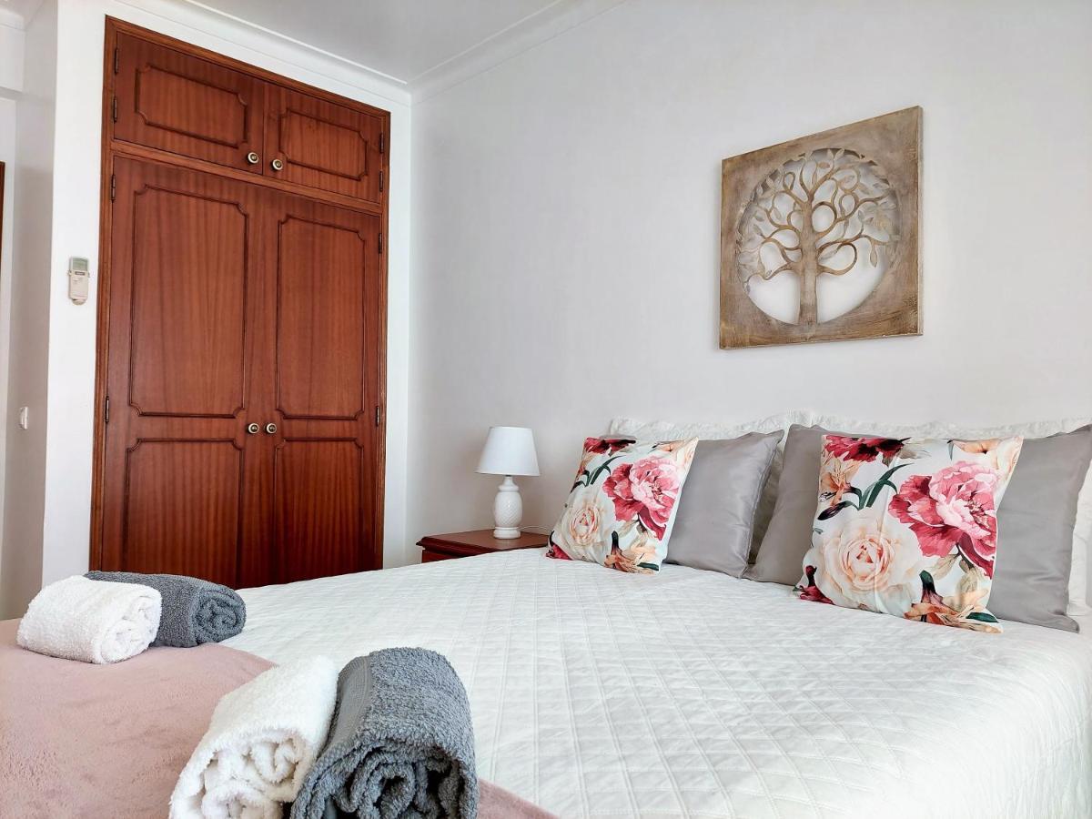 Casa Da Alegria - Apartamento Acolhedor No Centro De Olhão Exterior foto